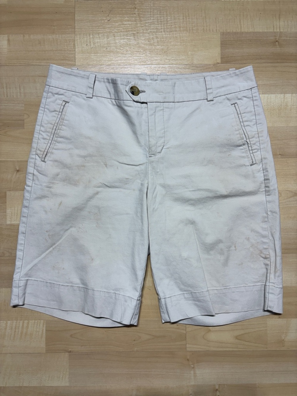 Dockers Women's White Flat Front Skirt-Style Shorts